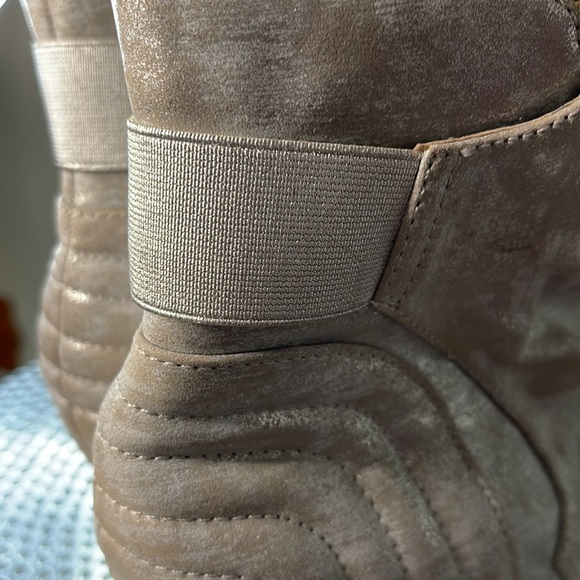Jennifer Lopez wedges - Picture 7 of 14